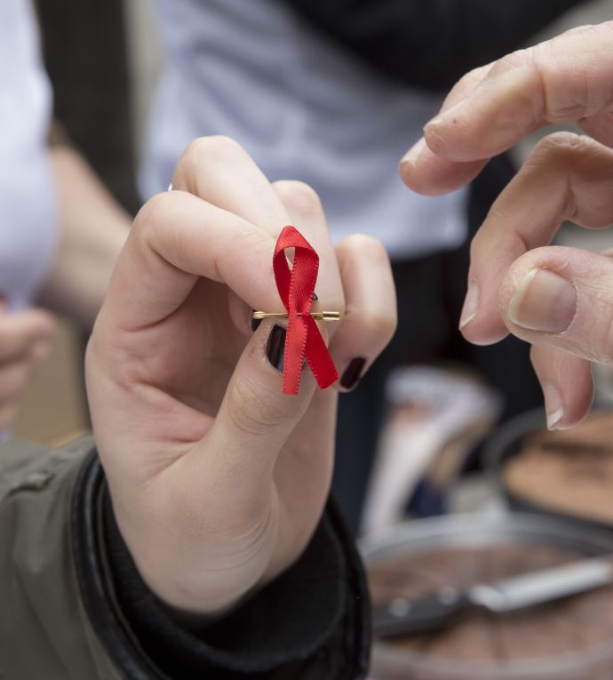Image de l'article 1er décembre : les
associations mobilisées pour la Journée mondiale de lutte contre le sida